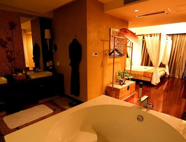 广州从化养生会所的黄昏恋：当爱情遇上八十岁